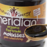鉄分に富んだ甘味料 英国「MERIDIAN」の有機モラセス【ピュアブラックストラップ】