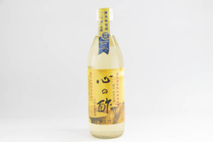 自然な味 自然な香りにこだわった天然醸造純米酢「心の酢」